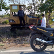 warga paseban usir penambang pasir